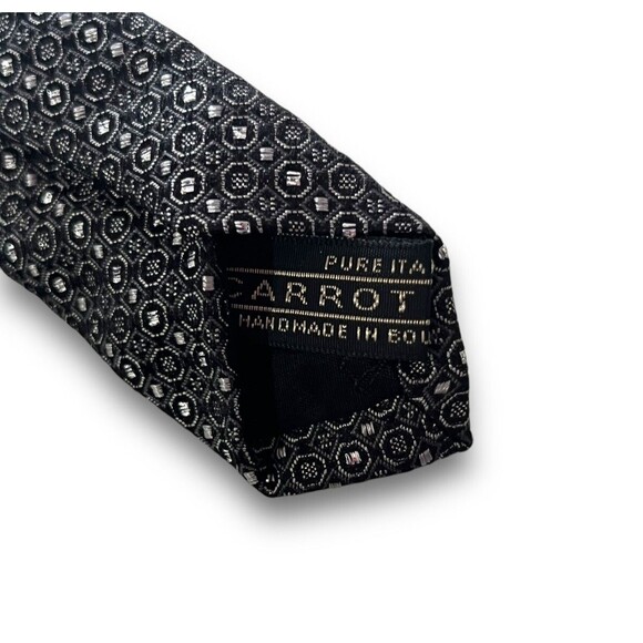 Carrot & Gibbs Men’s Formal Necktie 100% Italian Silk Black Silver Geo 4” Wide - Picture 4 of 6
